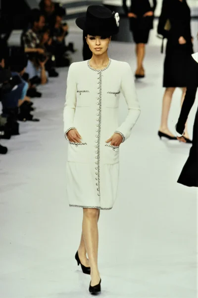 Look 27